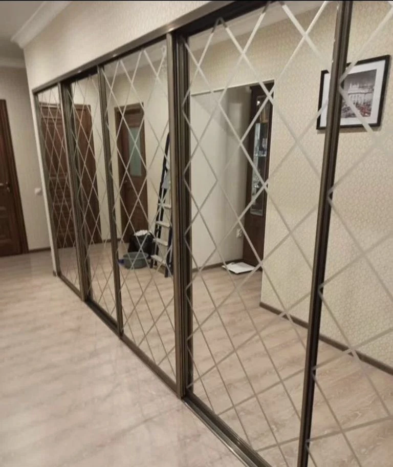 Кухни и шкафы на заказ